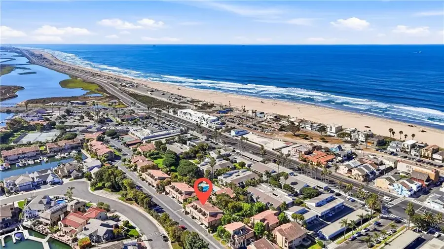 16971 Bluewater Lane #70, Huntington Beach, CA 92649 - #2