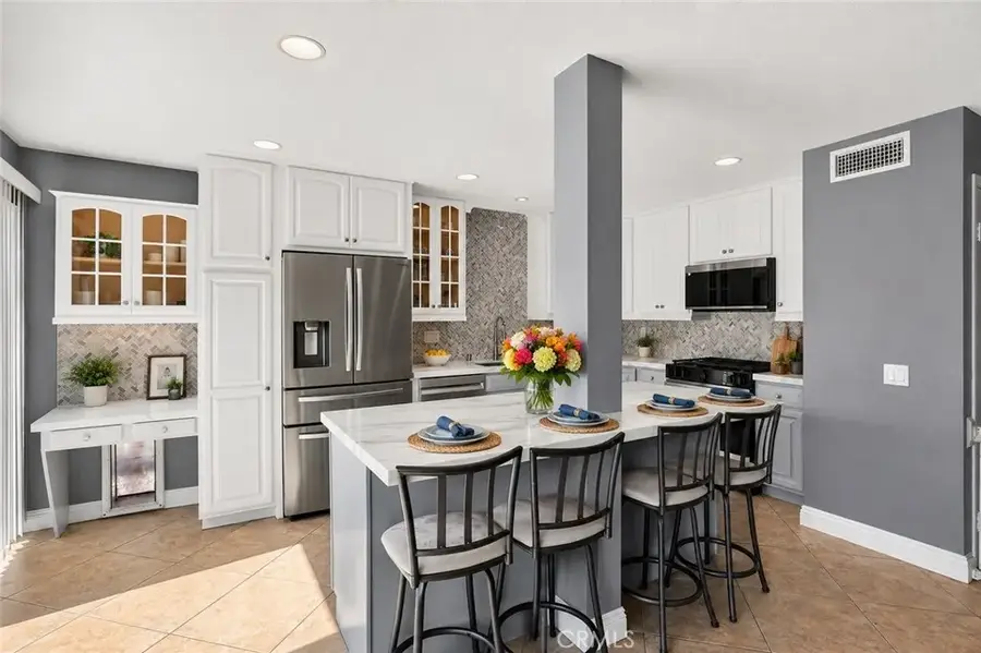 21056 Champlain, Lake Forest, CA 92630 - #3
