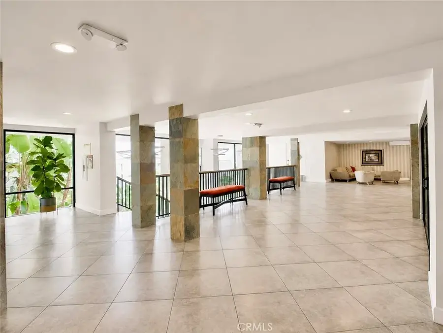 1230 Horn #408, West Hollywood, CA 90069 - #3