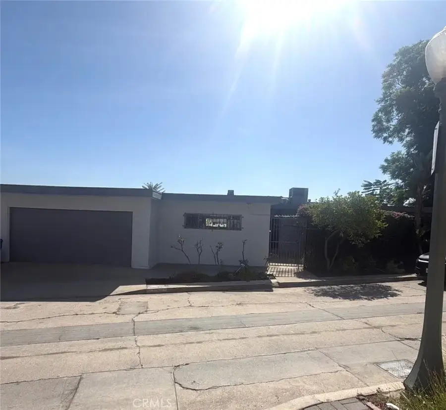 2266 Ronda Vista, Los Angeles, CA 90027 - #3