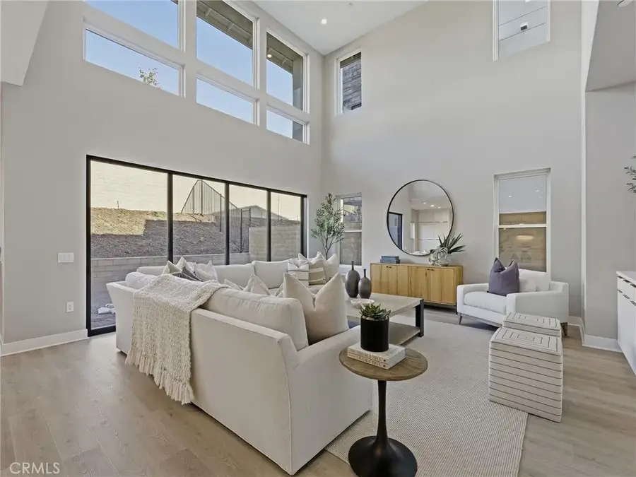 125 Apron, Irvine, CA 92618 - #3