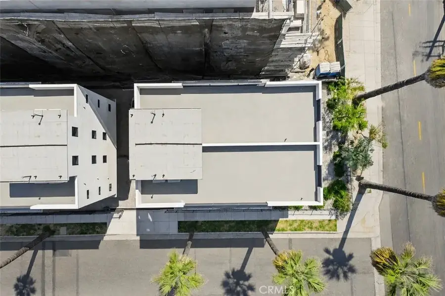 1171 W 36th Pl, Los Angeles, CA 90007 - #2