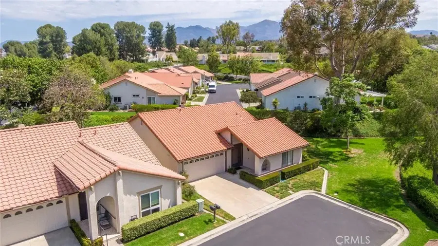 28302 Borgona, Mission Viejo, CA 92692 - #2