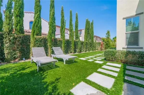 2033 Rembrandt, Santa Ana, CA 92704