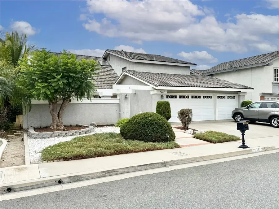 1025 Cannonade, Costa Mesa, CA 92626 - #3