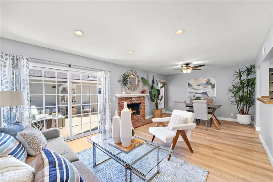 8215 Deerfield Drive, Huntington Beach, CA 92646 - #3