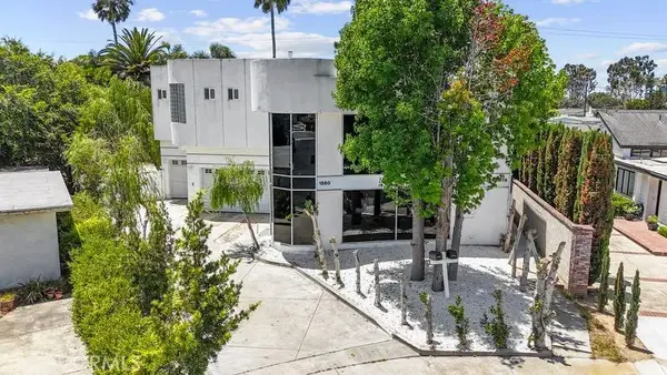 1578 San Bernardino, Costa Mesa, CA 92627
