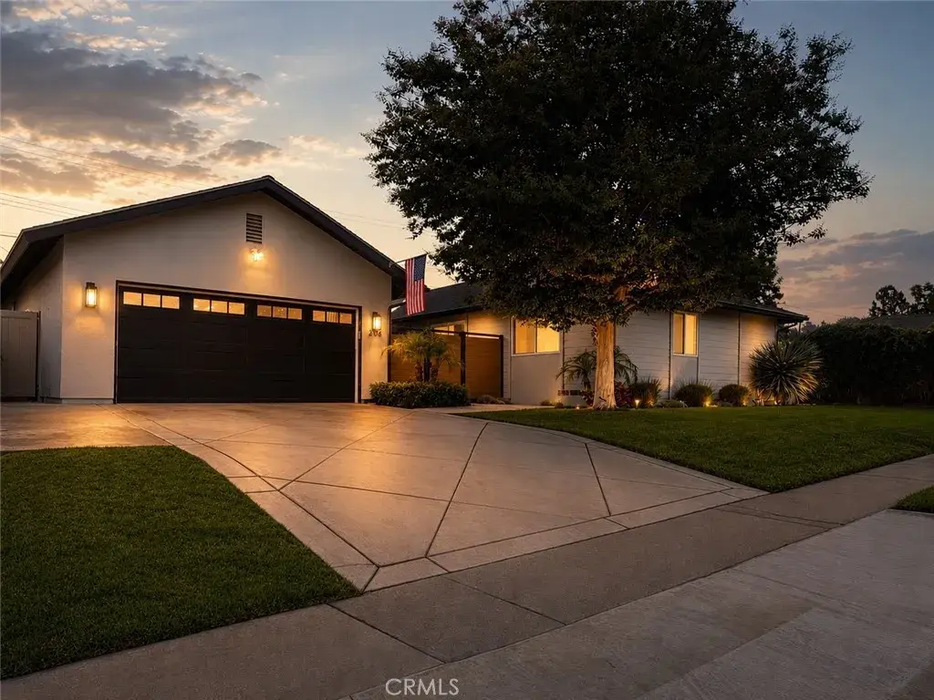 206 N Kennebec, Anaheim, CA 92807 - #1