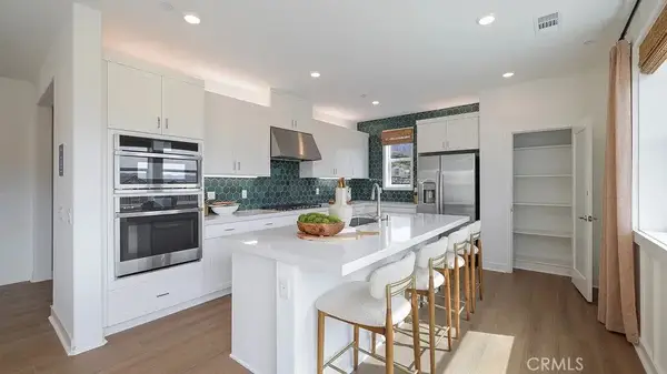 2148 Aneto Way, Santa Paula, CA 93060