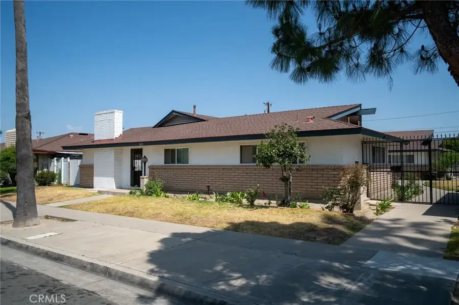 2127 E Almont Avenue, Anaheim, CA 92806 - #2