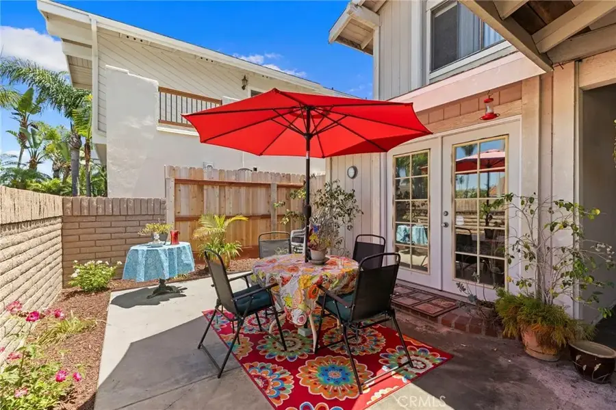 8472 Deepview Drive, Huntington Beach, CA 92646 - #2