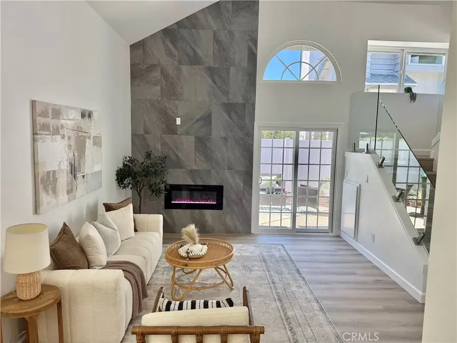 2687 Orange #b, Costa Mesa, CA 92627 - #3