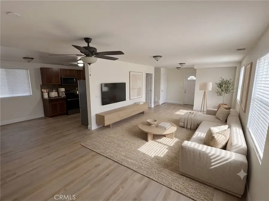 146 W 93rd, Los Angeles, CA 90003 - #2