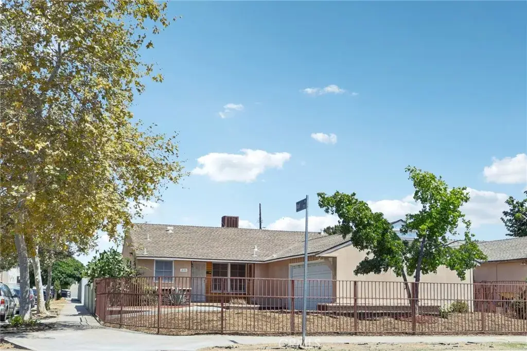 13155 Gault, North Hollywood, CA 91605 - #1