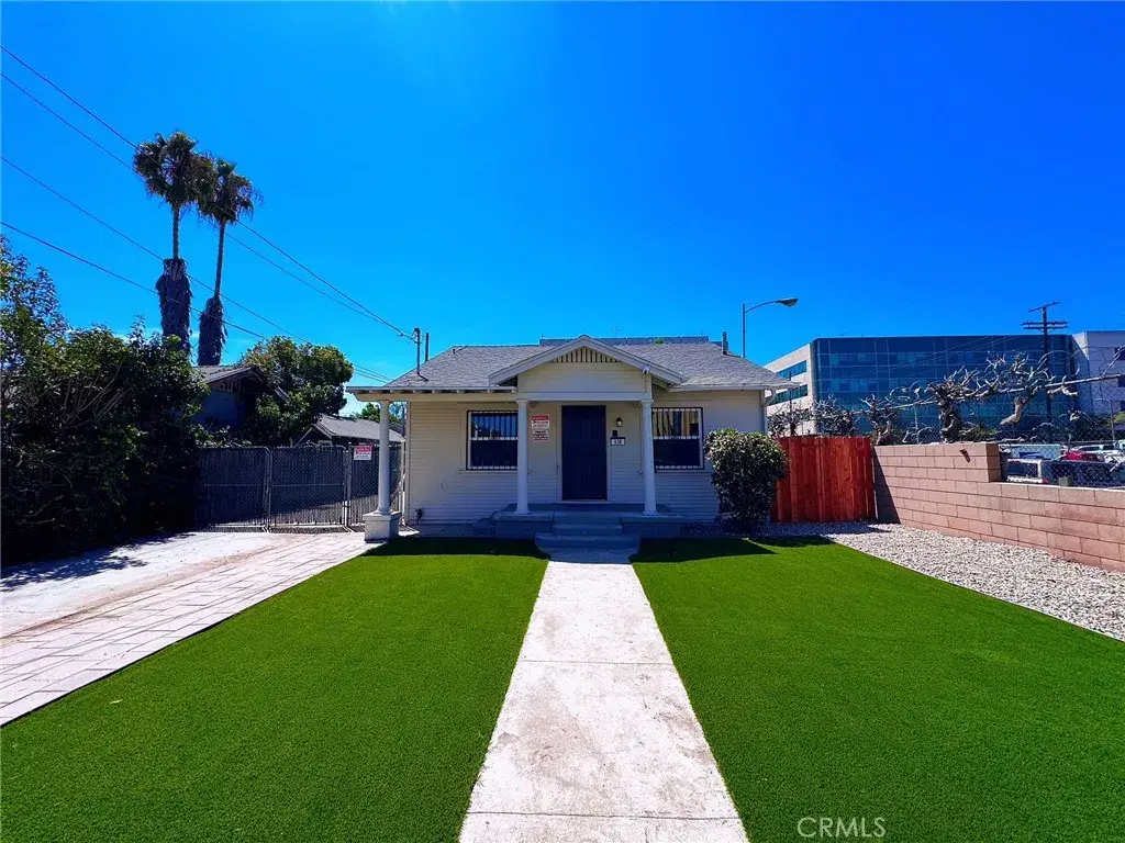 938 W 82nd Street, Los Angeles, CA 90044 - #1