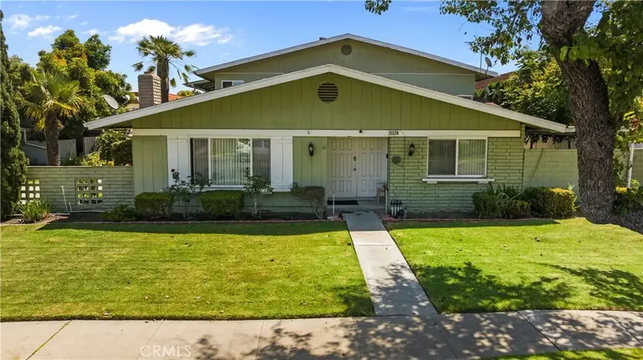 3102 Ginger Avenue, Costa Mesa, CA 92626 - #2