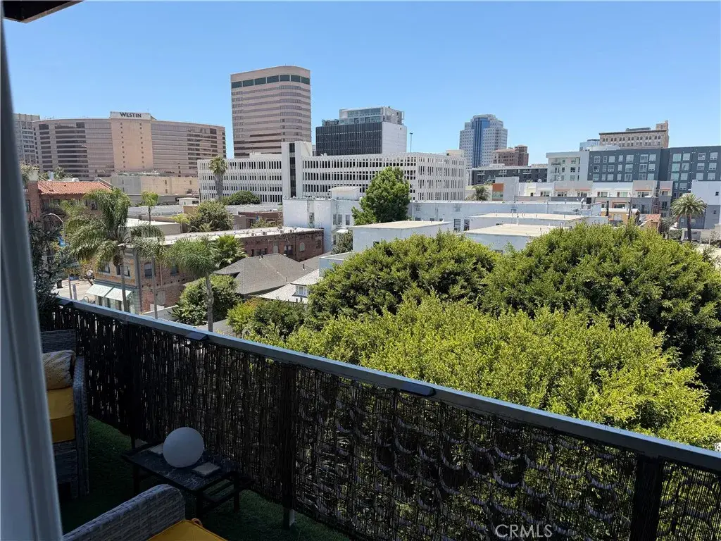 230 Linden #502, Long Beach, CA 90802 - #1