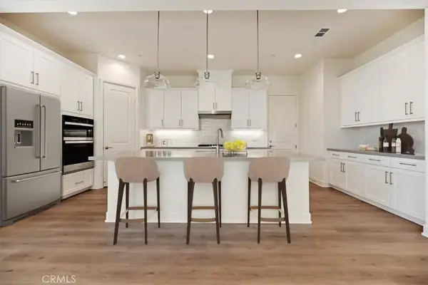 1420 E Moore Street, Redlands, CA 92374
