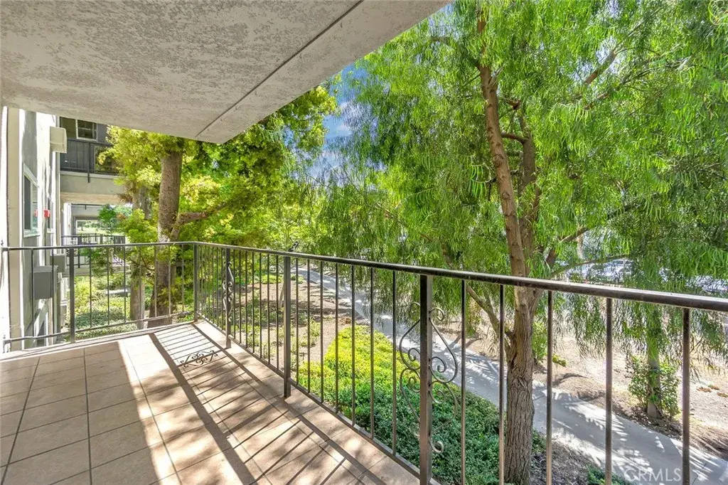 2393 Via Mariposa West #1D, Laguna Woods, CA 92637 - #1