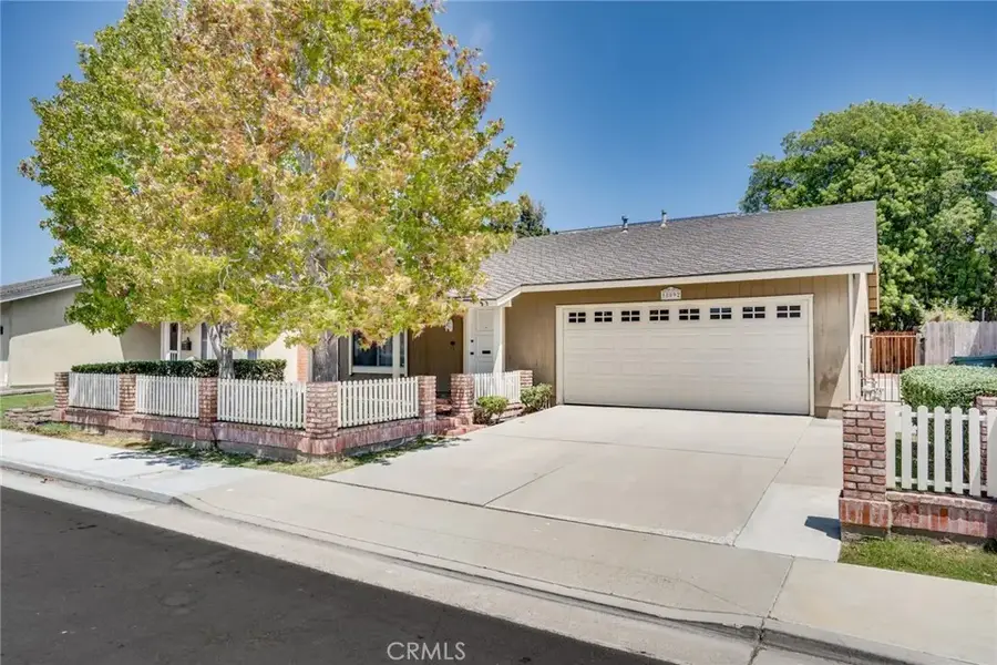 18092 Westlake Cir, Huntington Beach, CA 92648 - #3