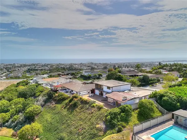 1106 Sandpiper Drive, Corona Del Mar, CA 92625
