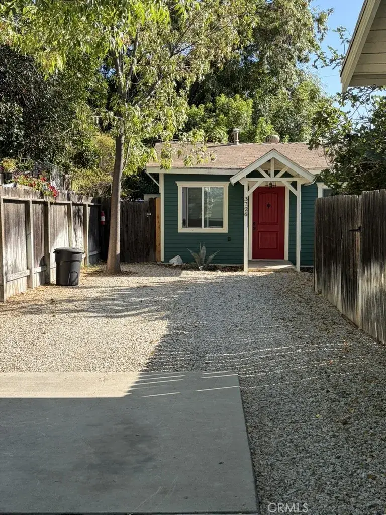 3728 Briscoe St, Riverside, CA 92506 - #2