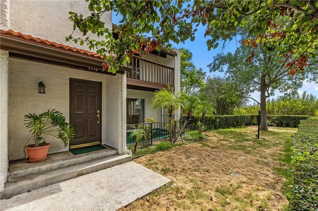 9350 Via Monique, San Fernando Valley, CA 91504 - #1