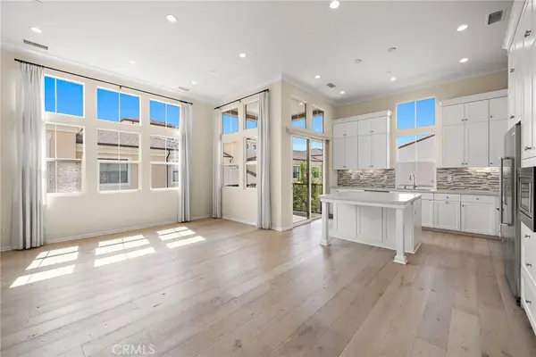 110 Mighty Oak, Irvine, CA 92602