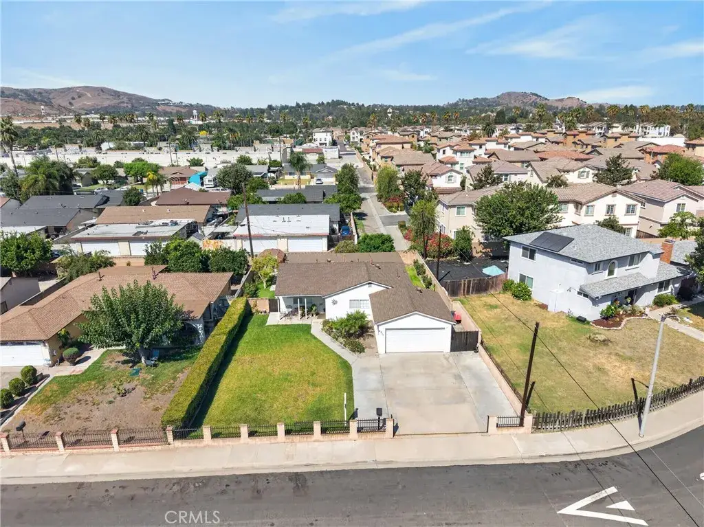 2211 Angela, Pomona, CA 91766 - #1