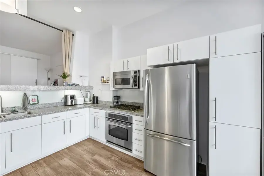 1100 Wilshire Boulevard #2607, Los Angeles, CA 90017 - #3