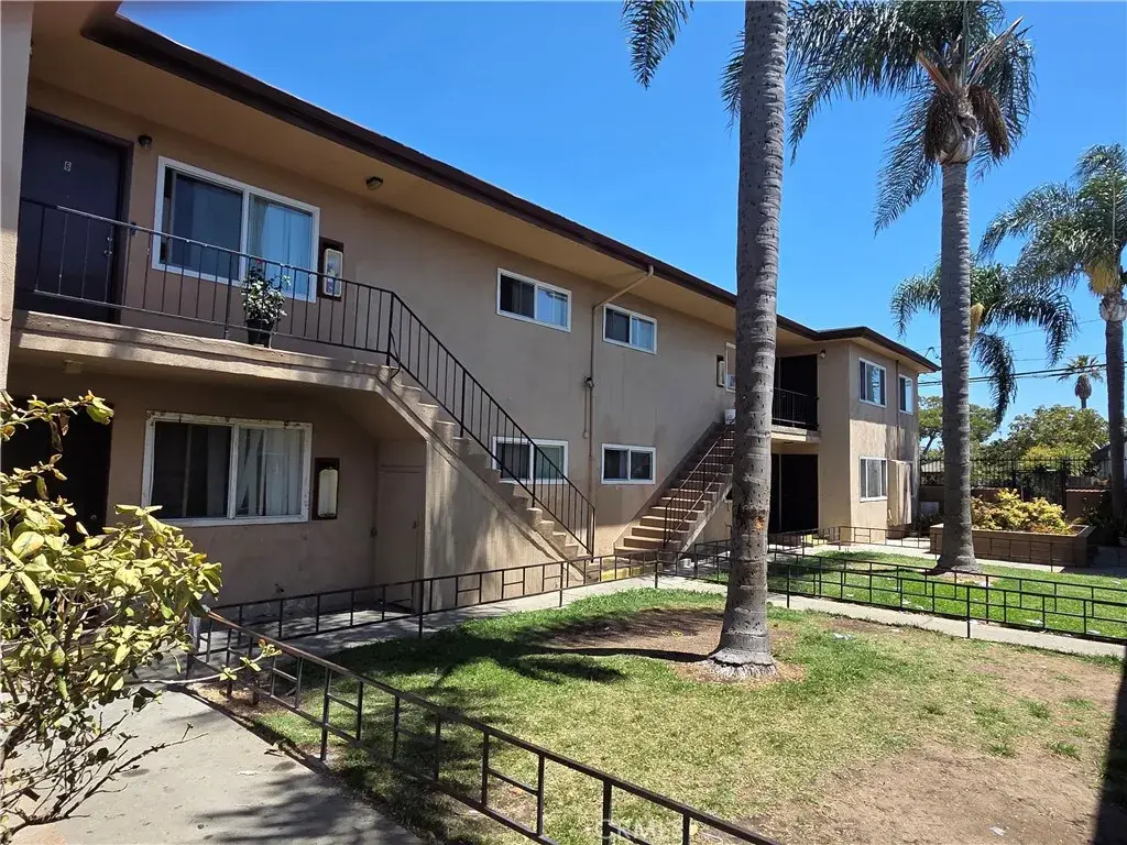 724 N Wilmington, Wilmington, CA 90744 - #1