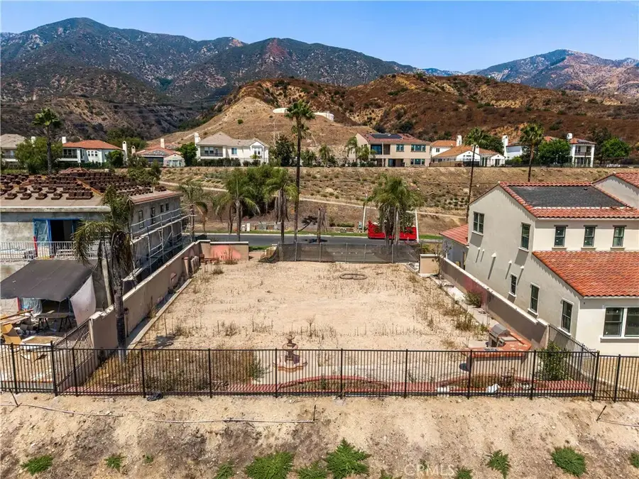 3873 Lilac Canyon Ln, Altadena, CA 91001 - #3