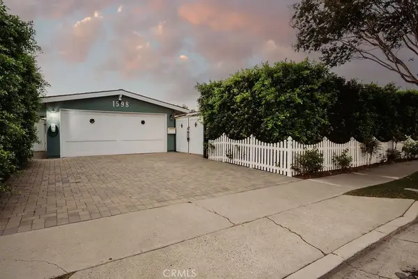 1598 Baker Street, Costa Mesa, CA 92626