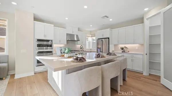 26733 Foliage Lane, Valencia, CA 91381