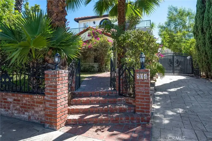 504 N Hill Avenue, Pasadena, CA 91106 - #2