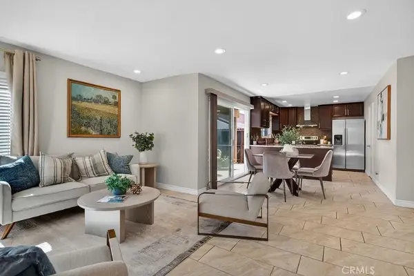 1000 S Citron #9, Anaheim, CA 92805