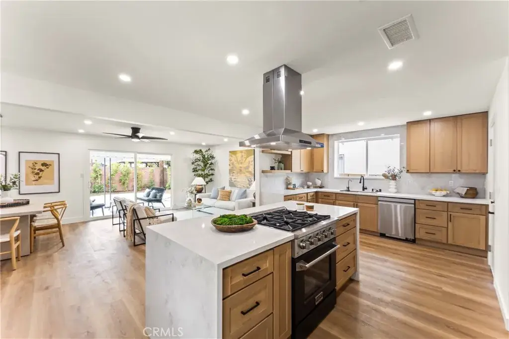 2218 Lewis, Santa Ana, CA 92706 - #1