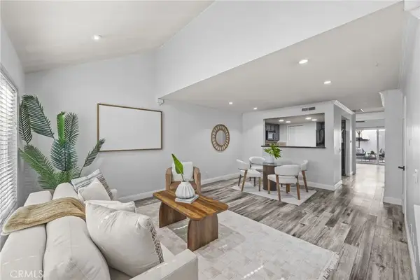 18741 Applewood, Huntington Beach, CA 92646
