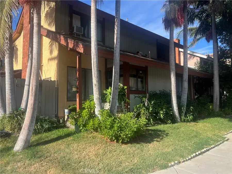 701 E Chestnut, Santa Ana, CA 92701 - #2