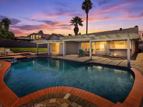25321 Pike, Laguna Hills, CA 92653