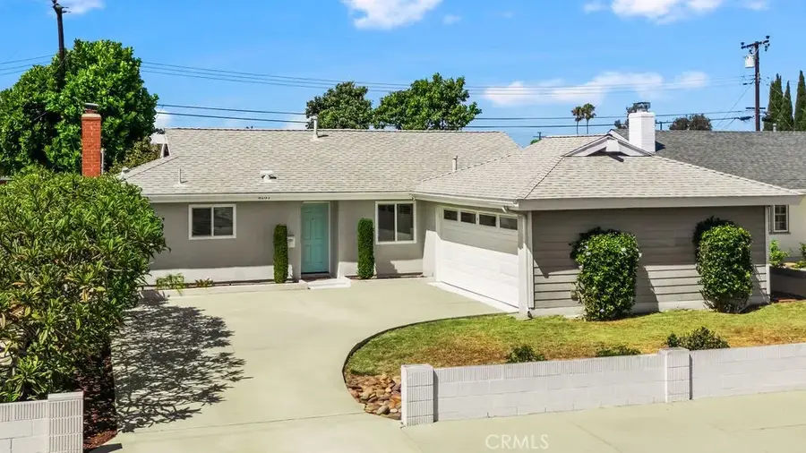 8181 Holland Drive, Huntington Beach, CA 92647 - #2