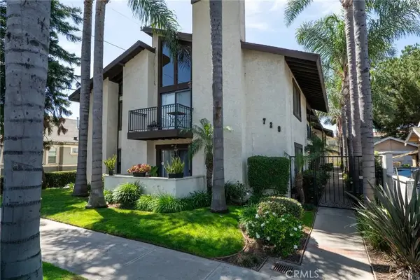 729 Freeman Avenue, Long Beach, CA 90804