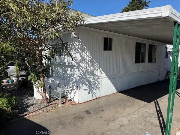 211 Monaco #54, Santa Ana, CA 92703