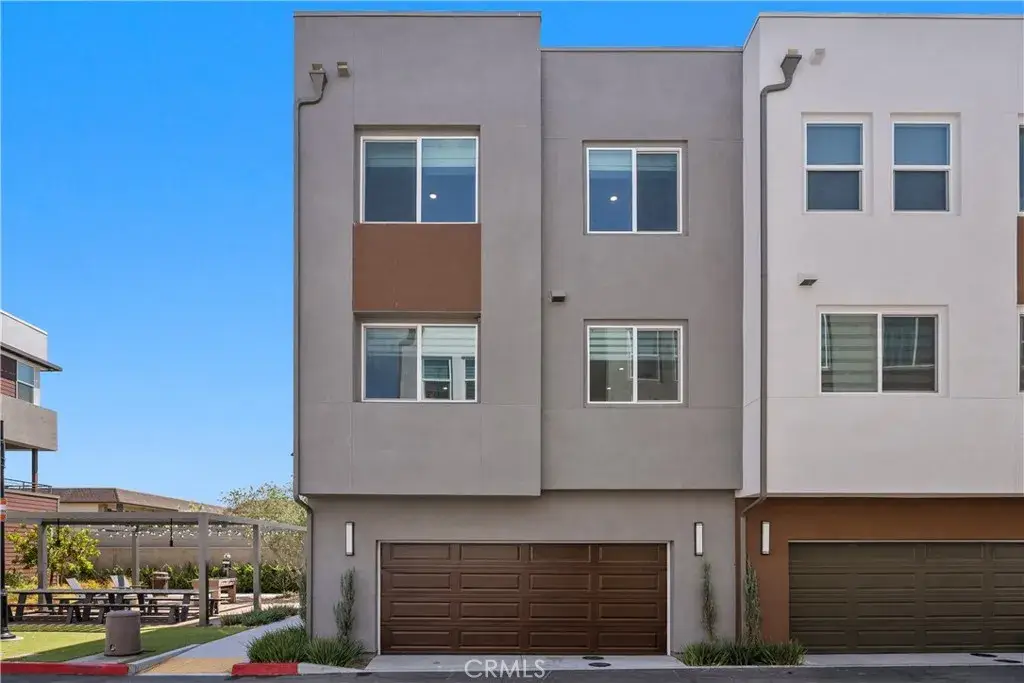 651 S Lyon Street, Santa Ana, CA 92701 - #1
