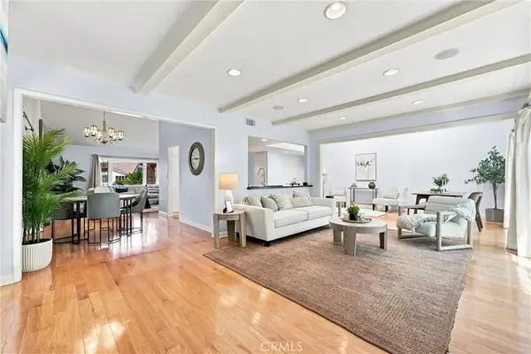 2142 Fallen Leaf, Tustin, CA 92780