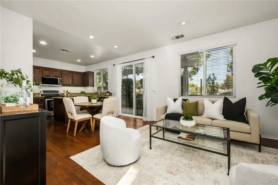 140 W Cork Tree, Orange, CA 92865 - #3