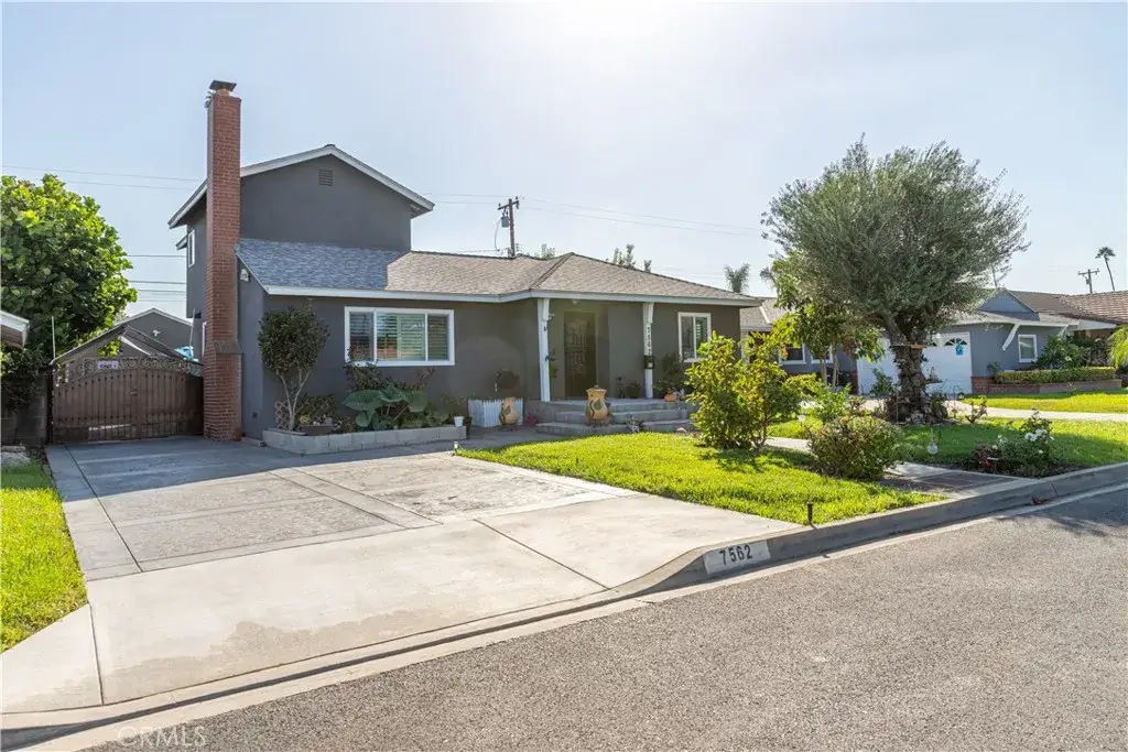 7562 Calmcrest Drive, Downey, CA 90240 - #1