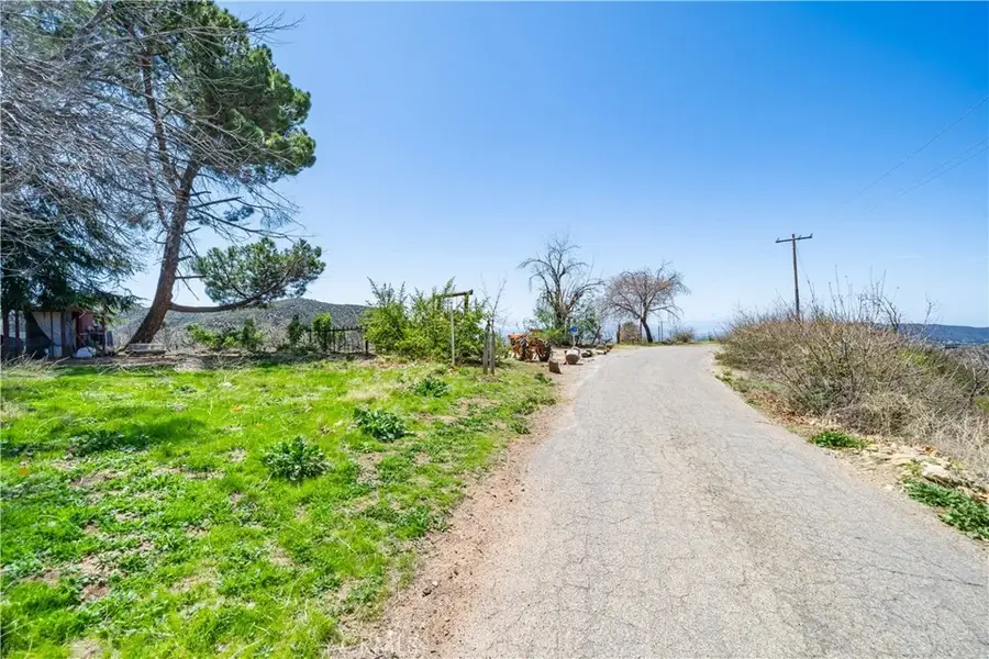 13557 Mile High Ranch, Oak Glen, CA 92399 - #2