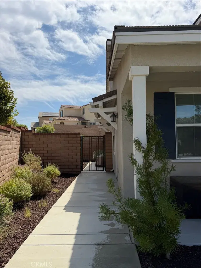 1905 Pienza Cir, Corona, CA 92882 - #3