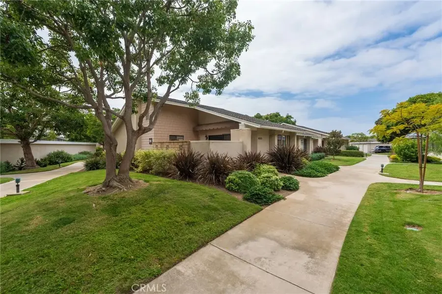 8885 Modoc Circle #1206A, Huntington Beach, CA 92646 - #3